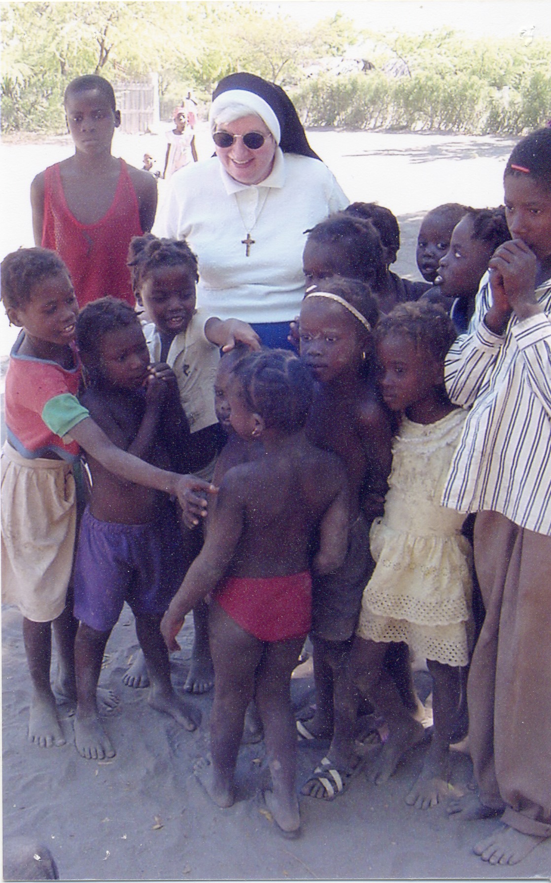 jane gaughan and haiti children (1)